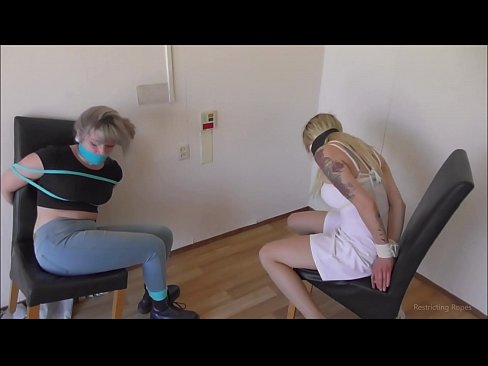 ❤️ Ferslave / fêstbûn en gagged / famke yn need Porno by wy ❌